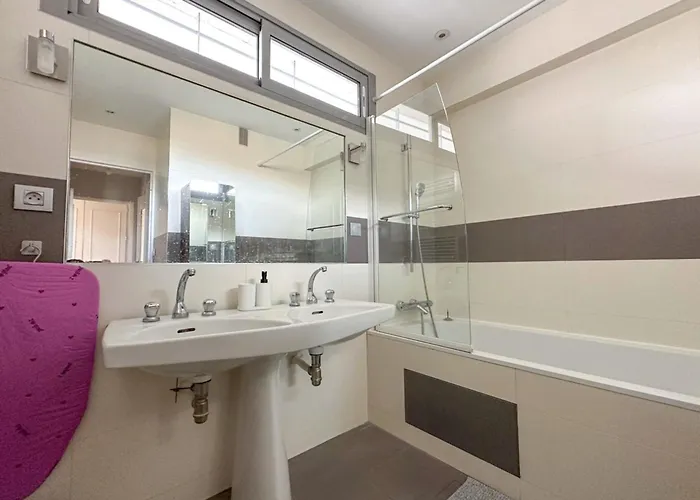 Flexliving - - Ternes Dom wakacyjny Paryż